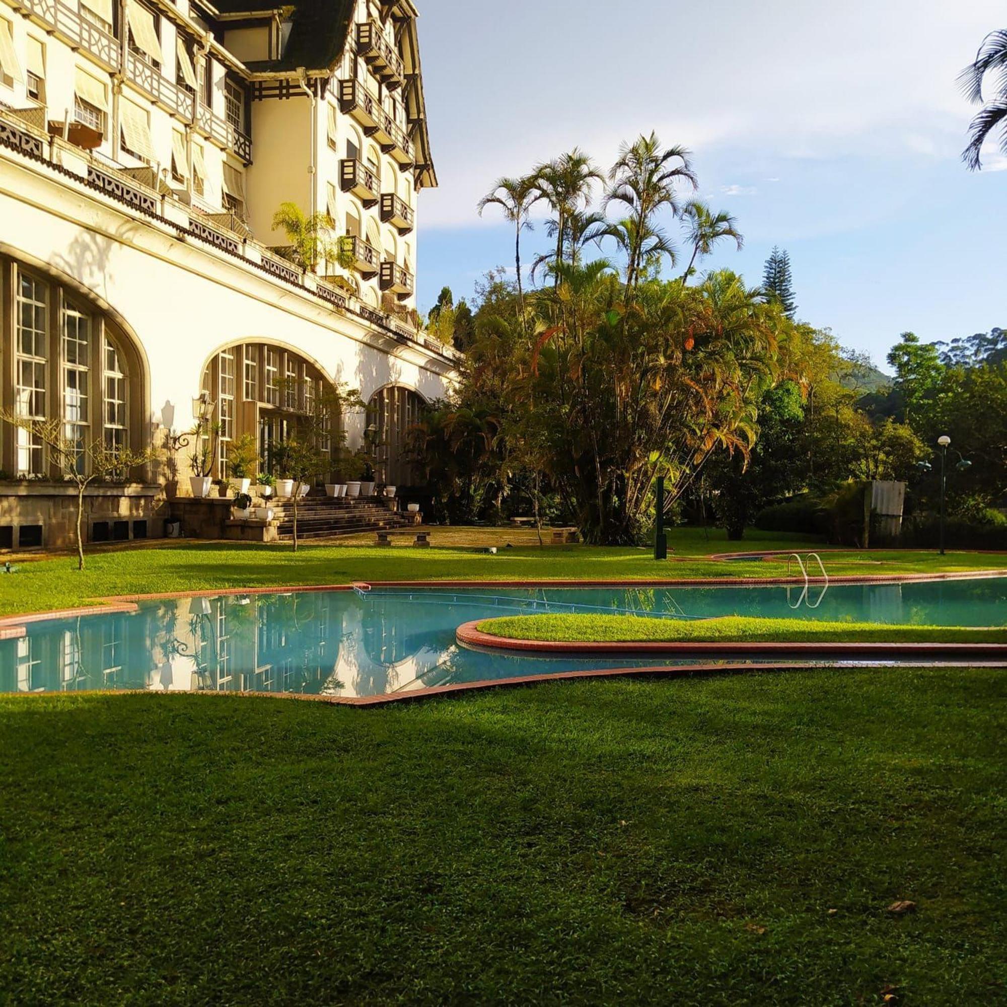 Lofts De Luxo Palacio Quitandinha Com Garagem Apartment